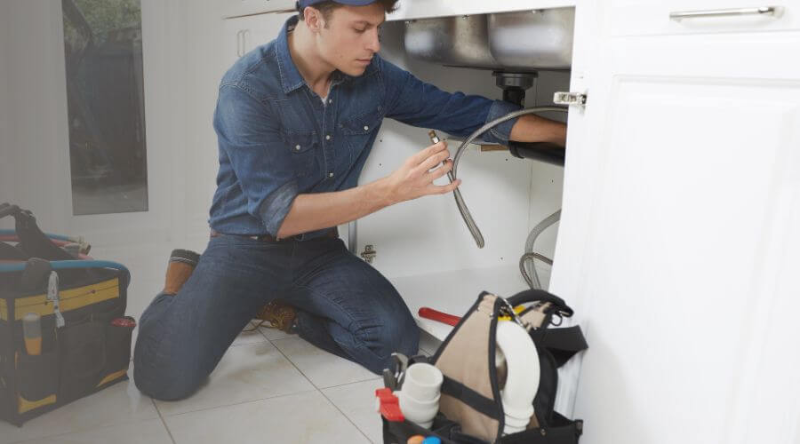 Expert burst pipe repair services in Long Beach, CA